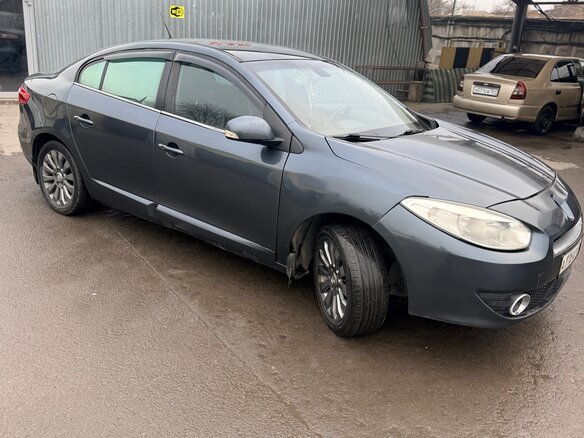 2010 Renault Fluence I, зелёный, 600000 рублей - вид 1