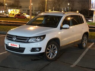 2013 Volkswagen Tiguan I Рестайлинг, белый, 1550000 рублей, вид 1