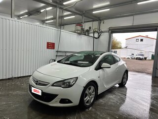 2013 Opel Astra GTC J Рестайлинг, белый, 800000 рублей, вид 1