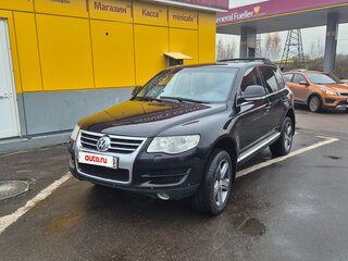2007 Volkswagen Touareg I Рестайлинг, чёрный, 900000 рублей, вид 1
