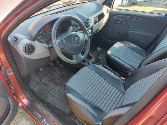 2011 Renault Sandero I, красный, 470000 рублей - вид 8