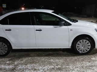 2015 Volkswagen Polo V Рестайлинг, белый, 950000 рублей, вид 4