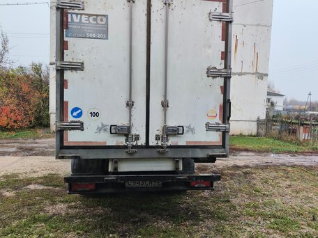 2015 Iveco Daily, синий, 2300000 рублей, вид 4