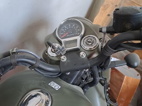2024 Royal Enfield Classic 350, серый, 425000 рублей, вид 4