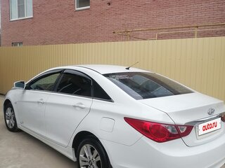 2011 Hyundai Sonata VI (YF), белый, 710000 рублей, вид 3