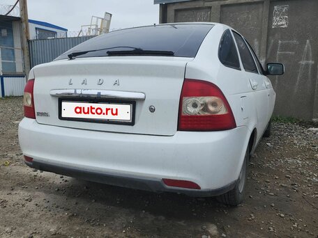 2014 Lada (ВАЗ) Priora I Рестайлинг, белый, 460000 рублей, вид 4