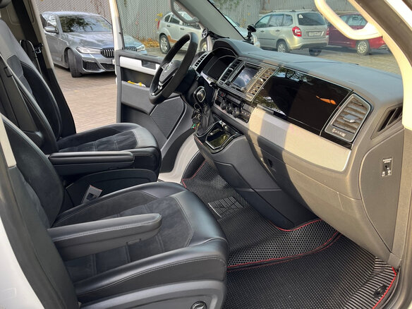2015 Volkswagen Multivan T6, белый, 2699000 рублей - вид 7