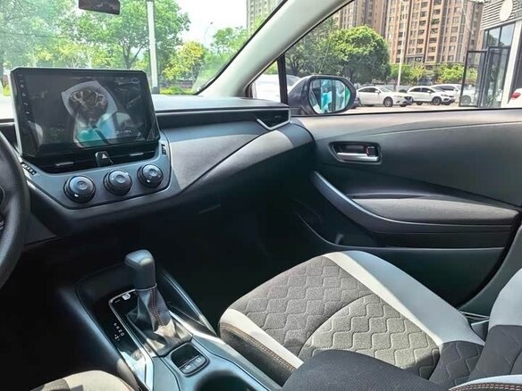 2022 Toyota Corolla XII (E210), белый, 1303000 рублей - вид 11
