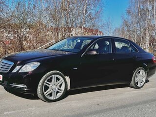2012 Mercedes-Benz E-Класс 200 7G-Tronic IV (W212, S212, C207), коричневый, 1999999 рублей, вид 1