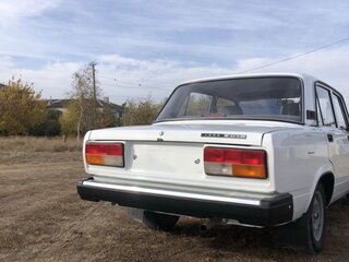 2010 Lada (ВАЗ) 2107, белый, 510000 рублей, вид 3