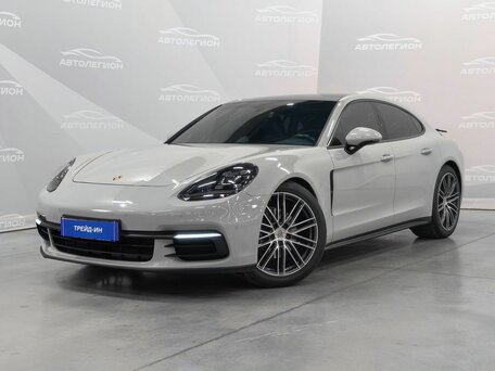 Porsche Panamera II