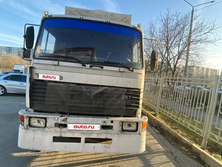 1992 Volvo FS, белый, 900000 рублей, вид 1