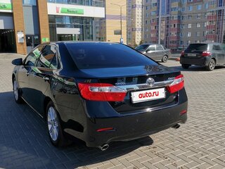 2014 Toyota Camry VII (XV50), чёрный, 2100000 рублей, вид 3