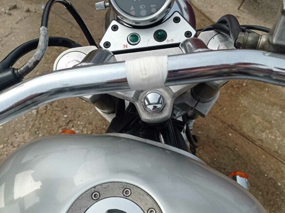 1999 Suzuki Desperado VZ400, серебристый, 350000 рублей - вид 7