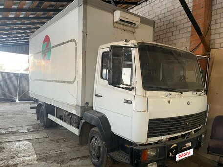 1992 Mercedes-Benz 809, белый, 700000 рублей, вид 1