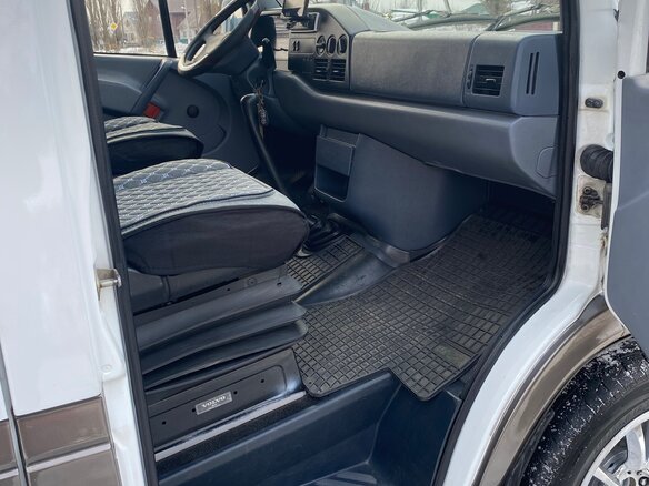 1998 Mercedes-Benz Sprinter, белый, 2500000 рублей - вид 12