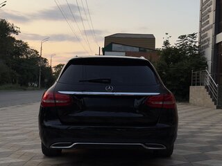 2018 Mercedes-Benz C-Класс 220 d 9G-TRONIC IV (W205), чёрный, 1955000 рублей, вид 4