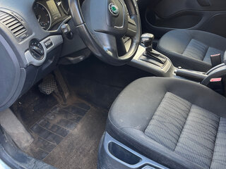 2010 Skoda Octavia I (A4) Рестайлинг, серебристый, 800000 рублей, вид 5