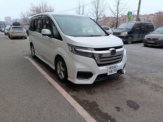 2021 Honda Stepwgn Spada V Рестайлинг, белый, 2590000 рублей, вид 3