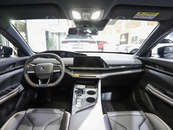 2024 Changan UNI-V I, чёрный - вид 19