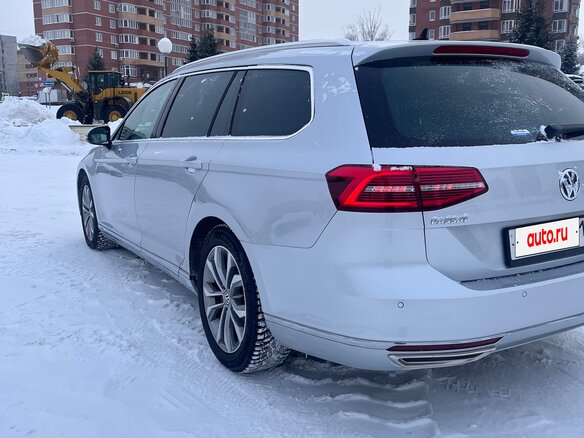 2015 Volkswagen Passat B8, серебристый, 1790000 рублей - вид 5