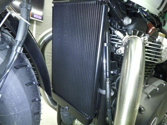 2025 Triumph Bonneville Bobber, чёрный, 1500000 рублей - вид 9