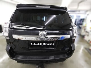 2016 Toyota Land Cruiser Prado 150 Series Рестайлинг 1, чёрный, 3800000 рублей, вид 4