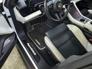2021 Porsche Taycan Turbo S I, белый, 12700000 рублей, вид 3