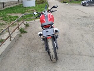 2008 Ducati Monster 696, красный, 450000 рублей, вид 2