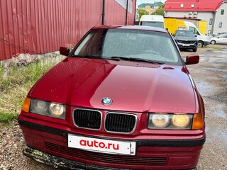 1998 BMW 3 серии 323i III (E36), пурпурный, 300000 рублей, вид 2