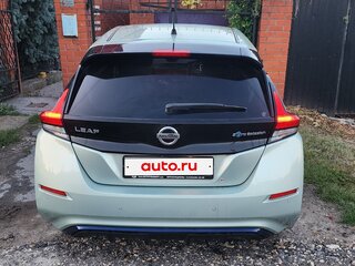 2018 Nissan Leaf II (ZE1), зелёный, 1600000 рублей, вид 5