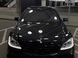 2007 Mercedes-Benz S-Класс 500 V (W221), чёрный, 1400000 рублей, вид 2