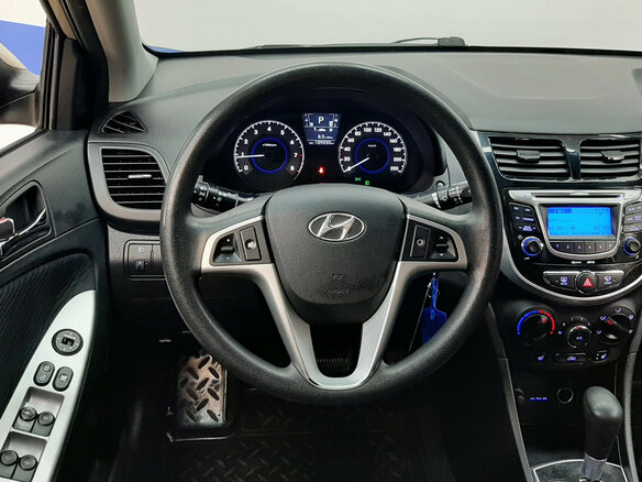 2011 Hyundai Solaris I, бежевый, 659000 рублей - вид 13