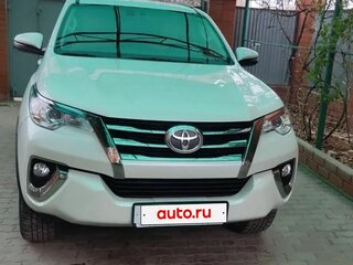 2018 Toyota Fortuner II, белый, 4200000 рублей, вид 1