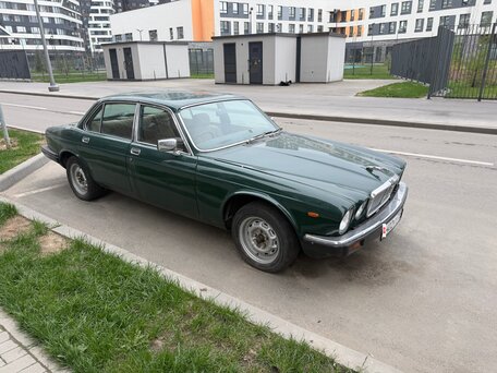 1981 Jaguar XJ I (Series 3), зелёный, 699000 рублей, вид 3