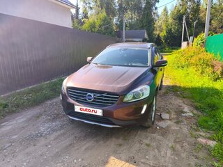 2016 Volvo XC60 I Рестайлинг, пурпурный, 1850000 рублей, вид 1