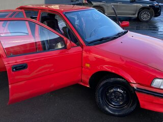 1987 Toyota Corolla VI (E90), красный, 330000 рублей, вид 4