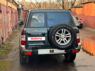2003 Nissan Patrol V (Y61), зелёный, 1750000 рублей, вид 3