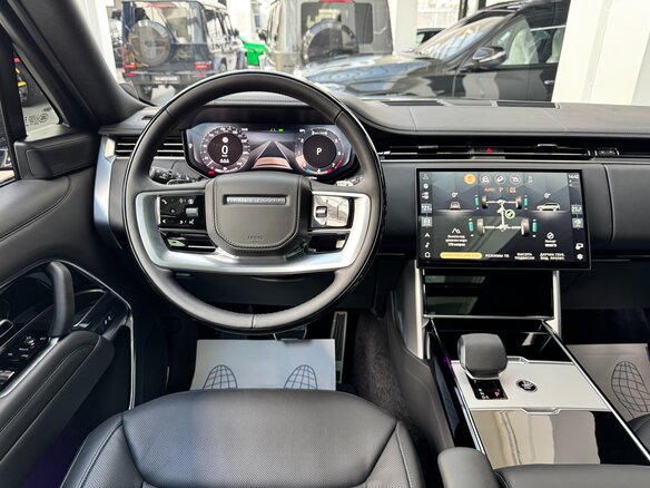 2026 Land Rover Range Rover P400 MHEV V, чёрный - вид 26