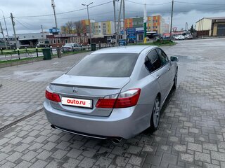 2013 Honda Accord IX, серебристый, 1399999 рублей, вид 4