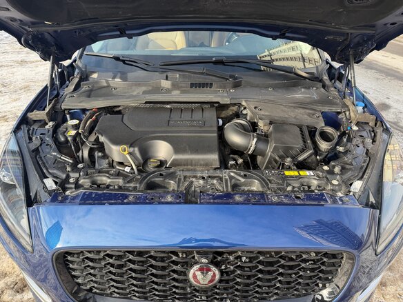 2021 Jaguar E-Pace I Рестайлинг, синий, 2600000 рублей - вид 18