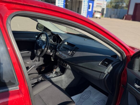 2008 Mitsubishi Lancer X, красный, 697000 рублей - вид 11