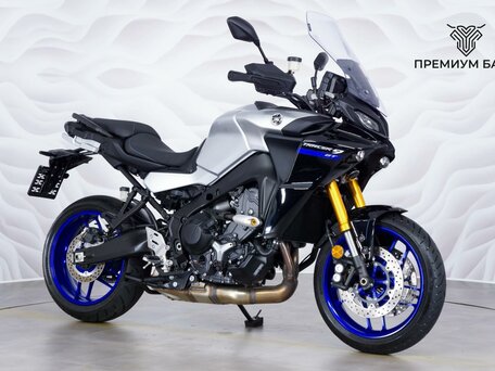 2023 Yamaha MT-09 Tracer (FJ-09), серебристый, 1499000 рублей, вид 5