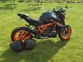 2021 KTM 1290 Super Duke R Evo, оранжевый, 1500000 рублей - вид 2