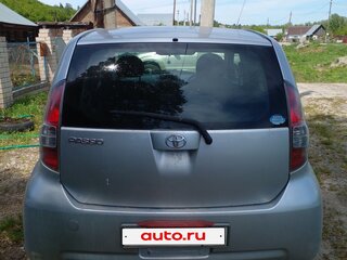 2004 Toyota Passo I (C10), серый, 250000 рублей, вид 3
