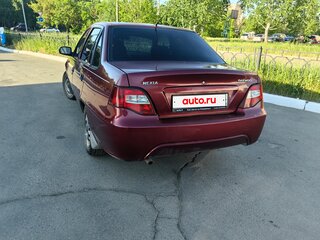 2011 Daewoo Nexia I Рестайлинг, пурпурный, 245000 рублей, вид 2