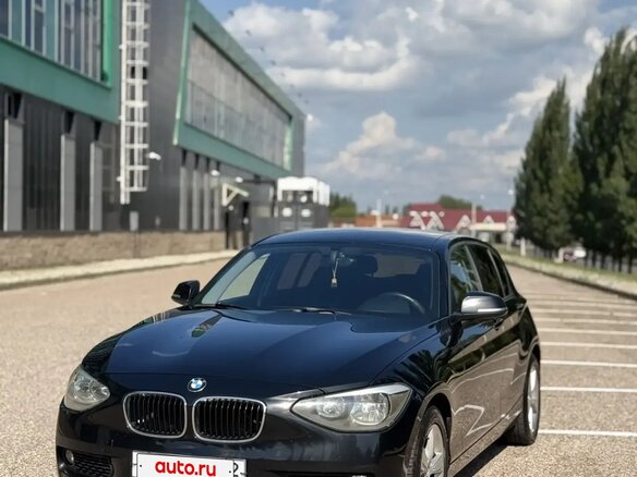 2012 BMW 1 серии 116i II (F20/F21), чёрный, 1000000 рублей - вид 1
