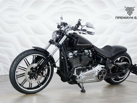 2018 Harley-Davidson Breakout, чёрный, 1727000 рублей, вид 3