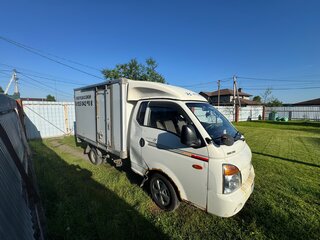 2009 Hyundai Porter II, белый, 800000 рублей, вид 2