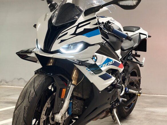 2023 BMW S 1000 RR, белый, 1945000 рублей - вид 21